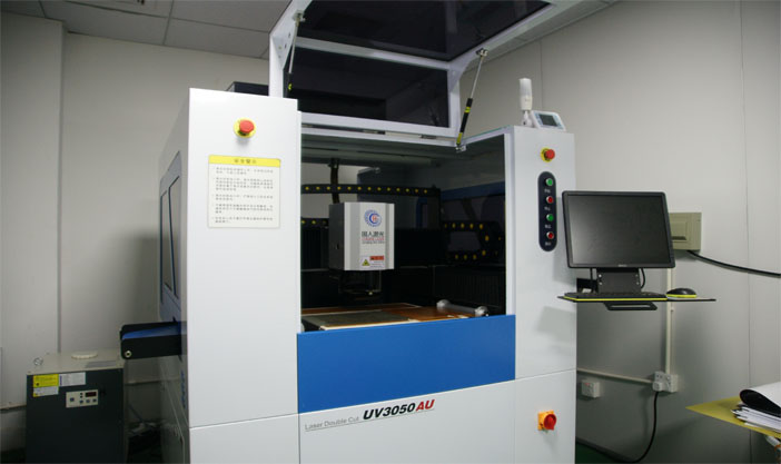FPC cutting machine