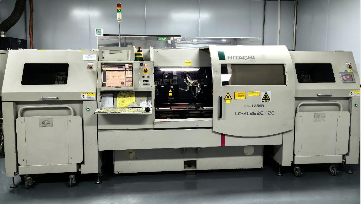 CO2 laser drilling machine for HDI microvias